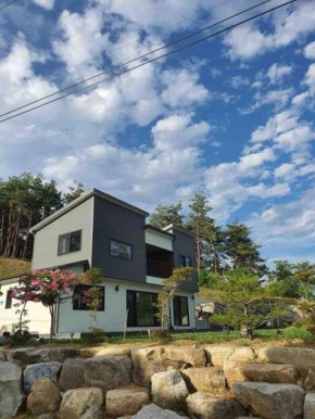Stay Hill Pension, Gangneung-Si